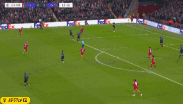 欧文突破防守创造杀伤，制造罚球